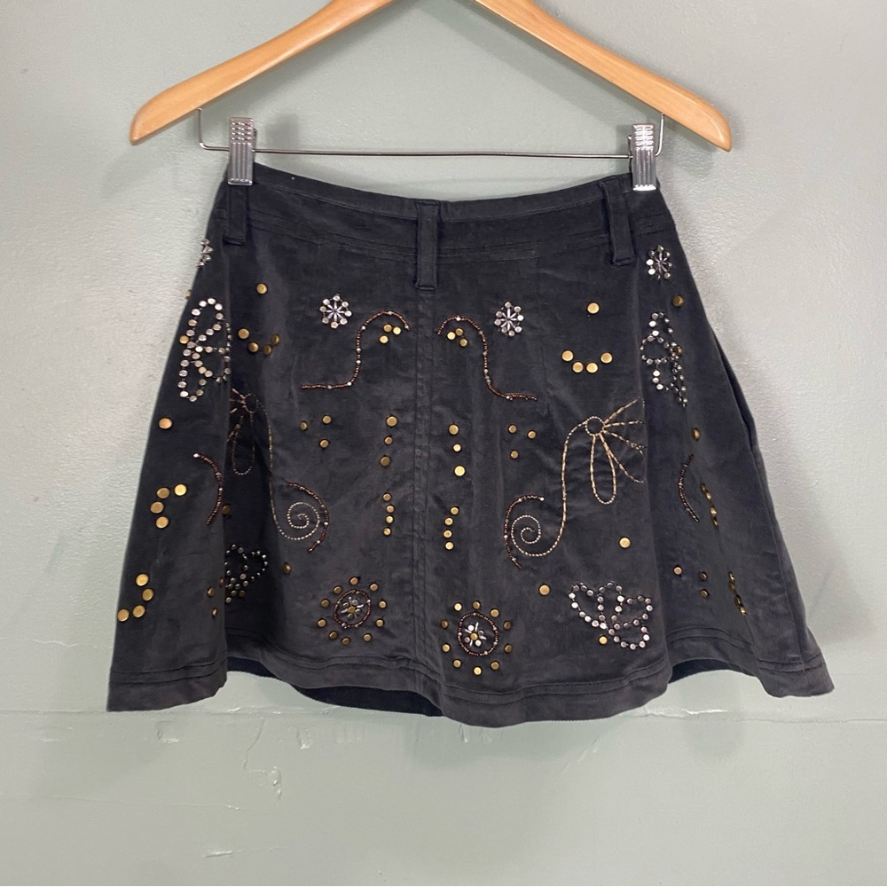 Free People Quetzal Studded Mini‎ Skirt Embellished Beaded Birds Size 2 - Picture 6 of 8